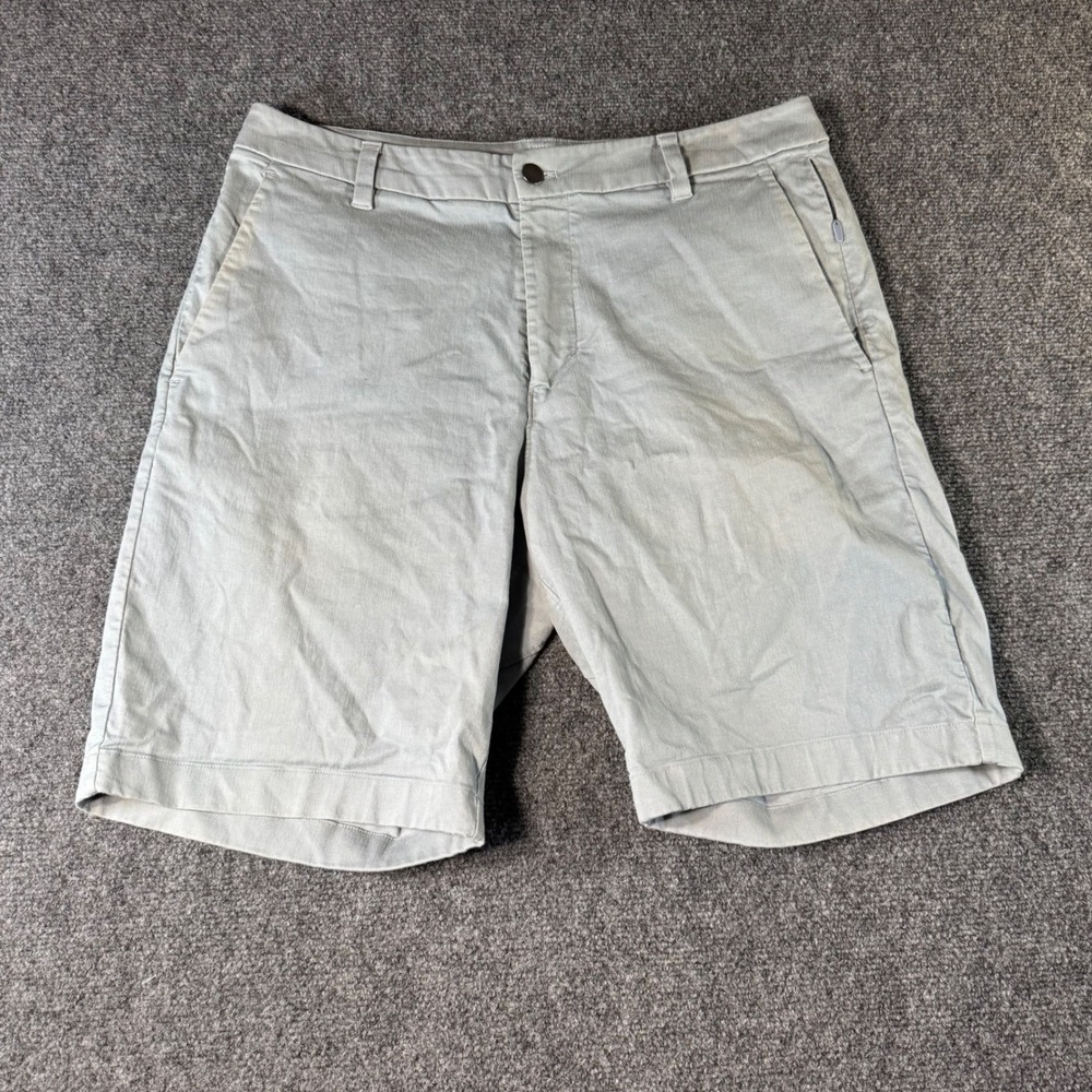 Lululemon Commission Shorts Mens 33 Light Grey 9 Inch Inseam Chino Style Tech